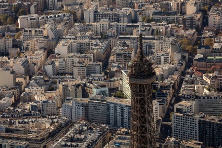 Vista aérea desde lo alto de la Torre Eiffel